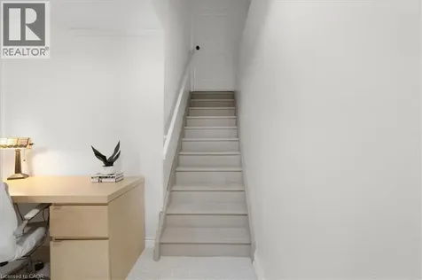 1093 Senlac Court Mississauga ON L5V 1B8
