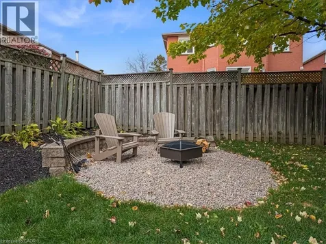 1093 Senlac Court Mississauga ON L5V 1B8