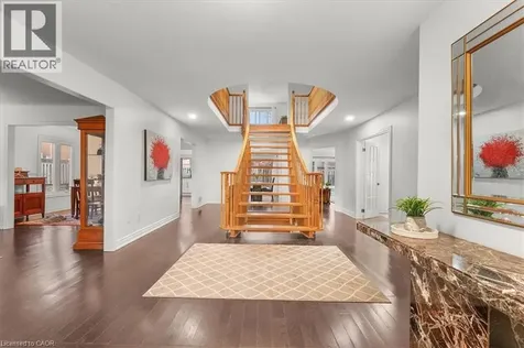 1093 Senlac Court Mississauga ON L5V 1B8