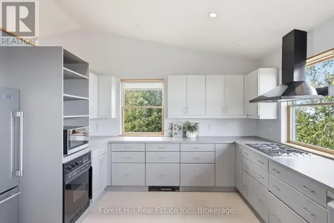 295 Lakeshore Road North Meaford ON N4L 0A7