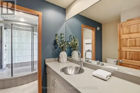 295 Lakeshore Road North Meaford ON N4L 0A7