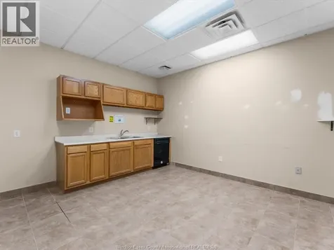 11865 County Road 42 Tecumseh ON N8N 2M1