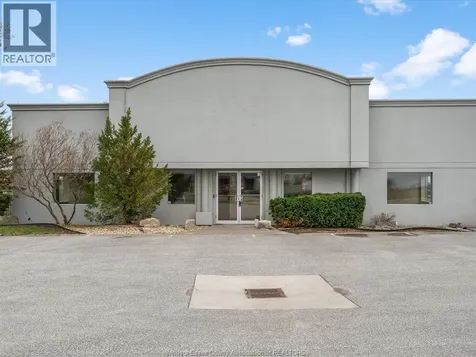 11865 County Road 42 Tecumseh ON N8N 2M1
