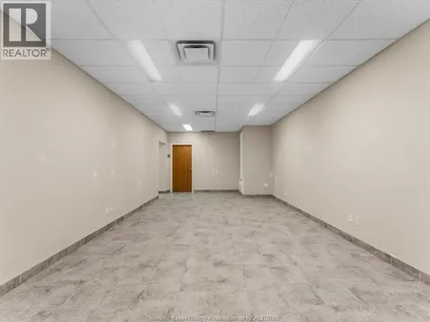 11865 County Road 42 Tecumseh ON N8N 2M1