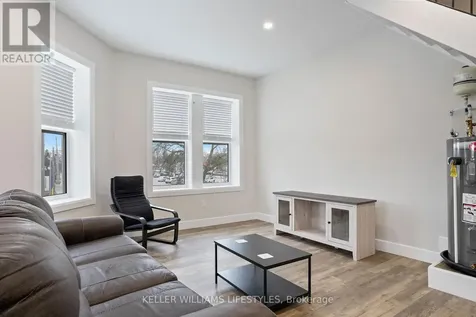 537 Talbot Street St. Thomas ON N5P 1C3