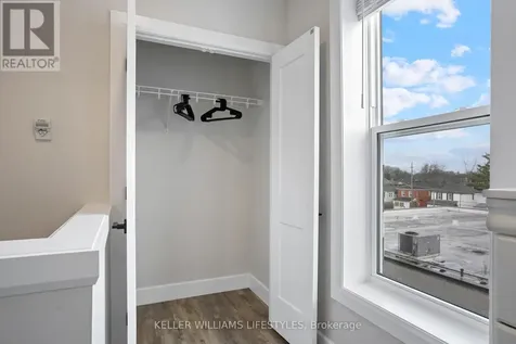 537 Talbot Street St. Thomas ON N5P 1C3