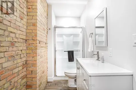 537 Talbot Street St. Thomas ON N5P 1C3