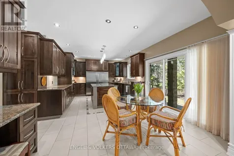 6370 Emerald Links Drive Ottawa ON K4P 1M4