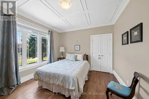 6370 Emerald Links Drive Ottawa ON K4P 1M4