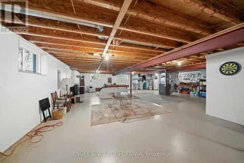 6370 Emerald Links Drive Ottawa ON K4P 1M4