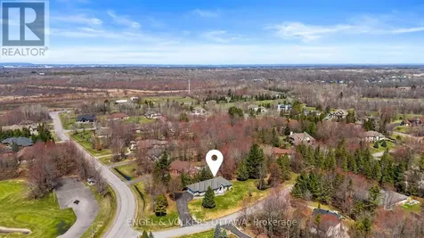6370 Emerald Links Drive Ottawa ON K4P 1M4