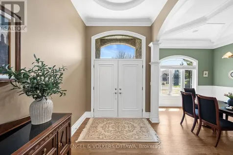 6370 Emerald Links Drive Ottawa ON K4P 1M4