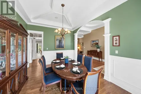6370 Emerald Links Drive Ottawa ON K4P 1M4