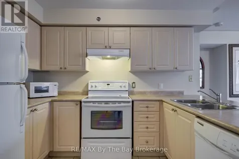 16 Westbury Road Wasaga Beach ON L9Z 0B8