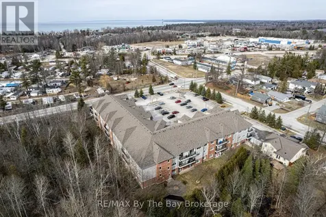 16 Westbury Road Wasaga Beach ON L9Z 0B8