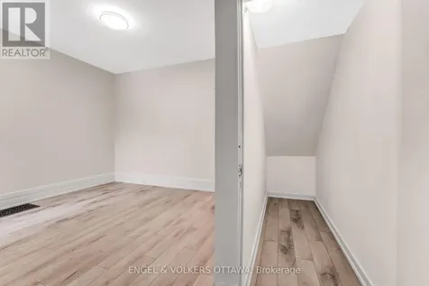 170 Ivy Crescent Ottawa ON K1M 1X6