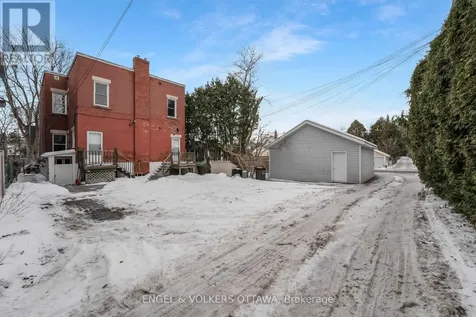 170 Ivy Crescent Ottawa ON K1M 1X6