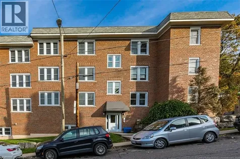 25 Mountwood Avenue Hamilton ON L8N 2G8