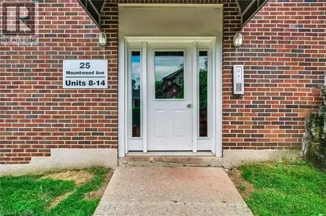 25 Mountwood Avenue Hamilton ON L8N 2G8