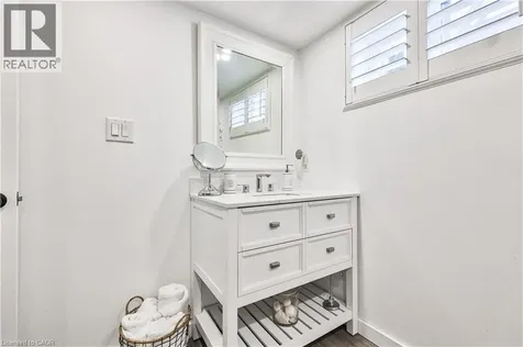 60 Galbraith Drive Stoney Creek ON L8G 1Z9