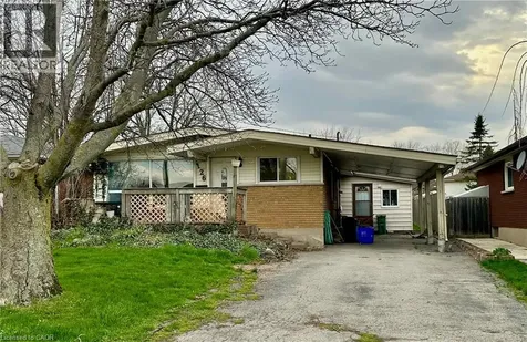 126 Lilacside Drive Hamilton ON L8V 2L7