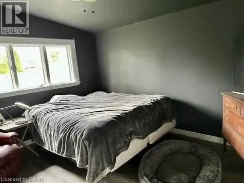 126 Lilacside Drive Hamilton ON L8V 2L7