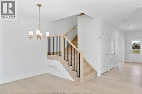 107 Erie Isle Court Amherstburg ON N9V 0H1