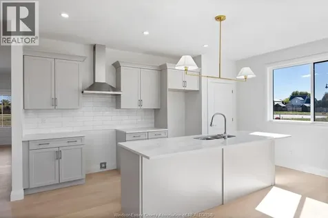 107 Erie Isle Court Amherstburg ON N9V 0H1
