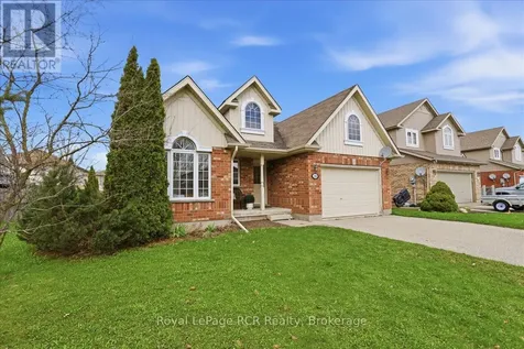 14 Parkside Street Mapleton ON N0G 1B0