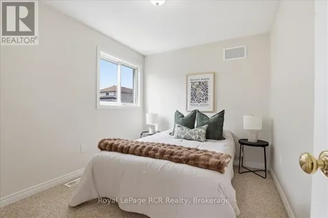 14 Parkside Street Mapleton ON N0G 1B0