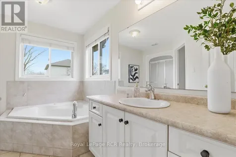 14 Parkside Street Mapleton ON N0G 1B0