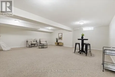 14 Parkside Street Mapleton ON N0G 1B0
