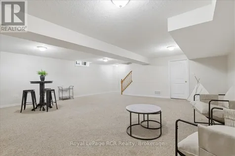 14 Parkside Street Mapleton ON N0G 1B0