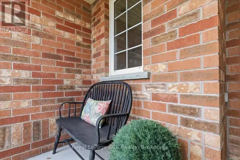 14 Parkside Street Mapleton ON N0G 1B0