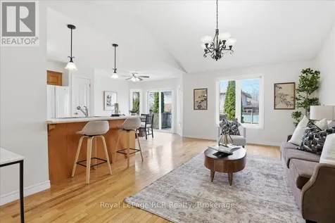 14 Parkside Street Mapleton ON N0G 1B0