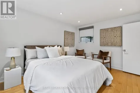 88 South Kingsway Way Toronto (high Park-swansea) ON M6S 3T3