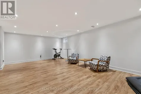 88 South Kingsway Way Toronto (high Park-swansea) ON M6S 3T3