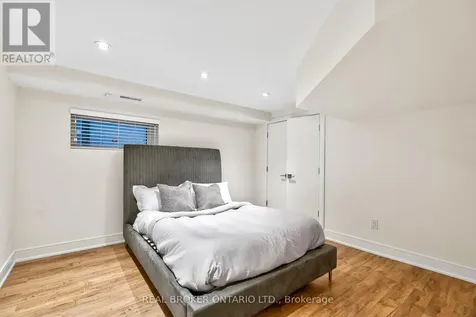 88 South Kingsway Way Toronto (high Park-swansea) ON M6S 3T3