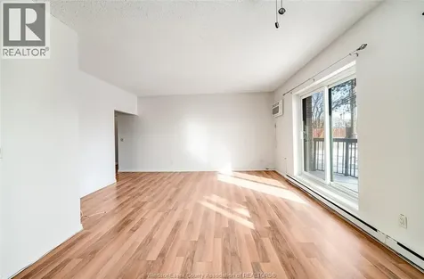 3950 Wyandotte Street Windsor ON N8Y 1G5