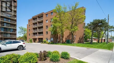 3950 Wyandotte Street Windsor ON N8Y 1G5