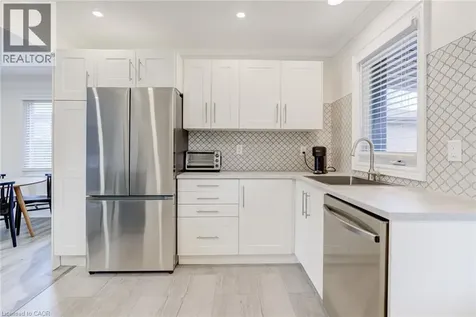 185 Deschene Avenue Hamilton ON L9A 3K3