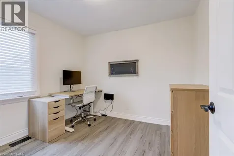 185 Deschene Avenue Hamilton ON L9A 3K3