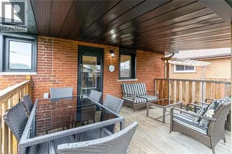 185 Deschene Avenue Hamilton ON L9A 3K3