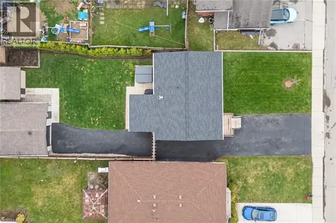 185 Deschene Avenue Hamilton ON L9A 3K3