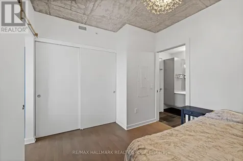 135 Barrette Street Ottawa ON K1L 7Z9
