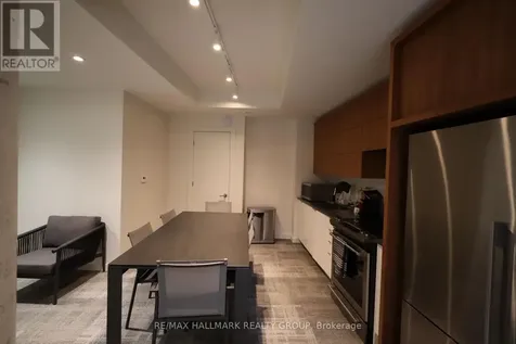 135 Barrette Street Ottawa ON K1L 7Z9