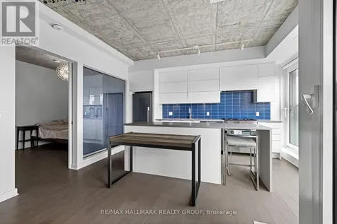 135 Barrette Street Ottawa ON K1L 7Z9