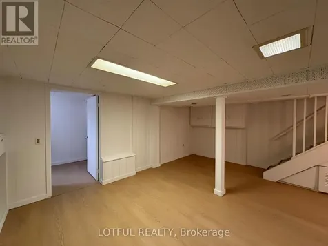 30 Foster Street Ottawa ON K1Y 3J4