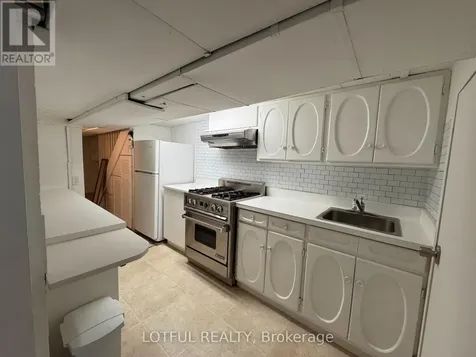 30 Foster Street Ottawa ON K1Y 3J4