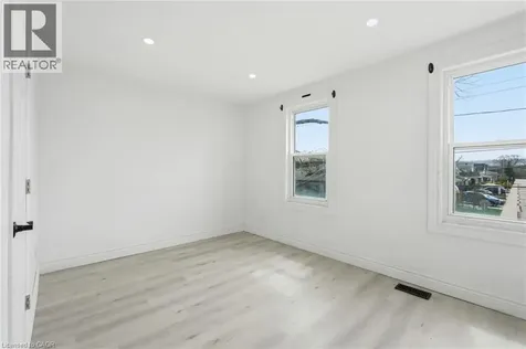 73 Gertrude Street Hamilton ON L8L 4B7